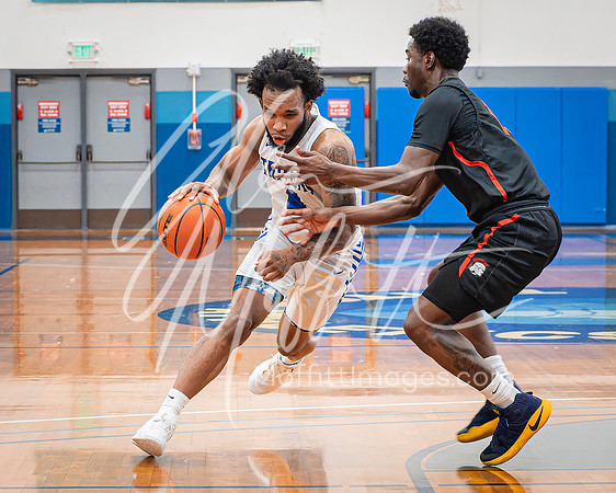 DxO_DeepPRIMEXD_ECC_20240207_Edmonds_College_v_Everett_CC_BB_6066-CR3