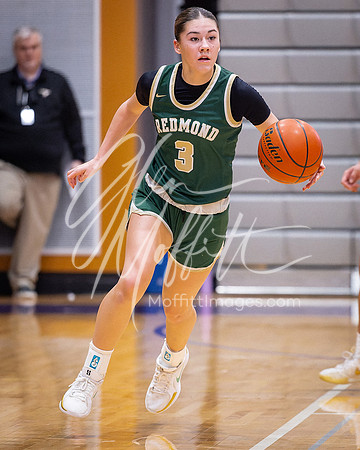 202-02-18 Redmond at Lake Stevens Girls BB Playoff_2422-20250218-DxO_DeepPRIME XD2s