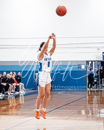 Everett CC at Edmonds C womens BB 02-07-2024-156
