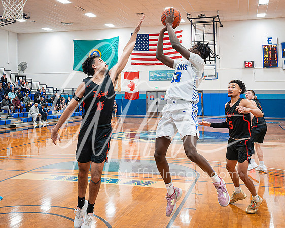 DxO_DeepPRIMEXD_ECC_20240207_Edmonds_College_v_Everett_CC_BB_6038-CR3