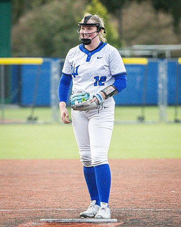 2025-04-02 Olympic CC vs ECC Softball_4351