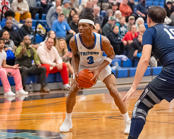 2025-02-22 Bellevue CC vs ECC BB_3012-20250222-DxO_DeepPRIME XD2s