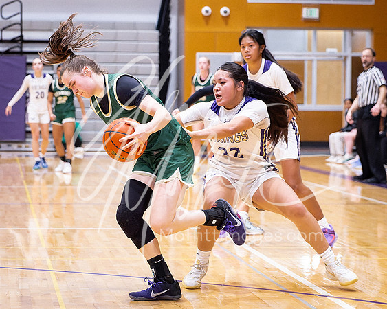 202-02-18 Redmond at Lake Stevens Girls BB Playoff_6236-20250218-DxO_DeepPRIME XD2s