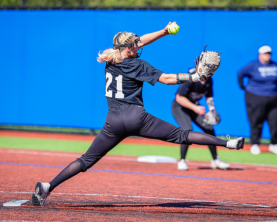 Edmonds_College_v_Skagit_2024_05_01_Softball_0364