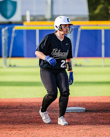 Edmonds_College_v_Skagit_2024_05_01_Softball_1149