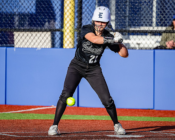 Edmonds_College_v_Skagit_2024_05_01_Softball_1596