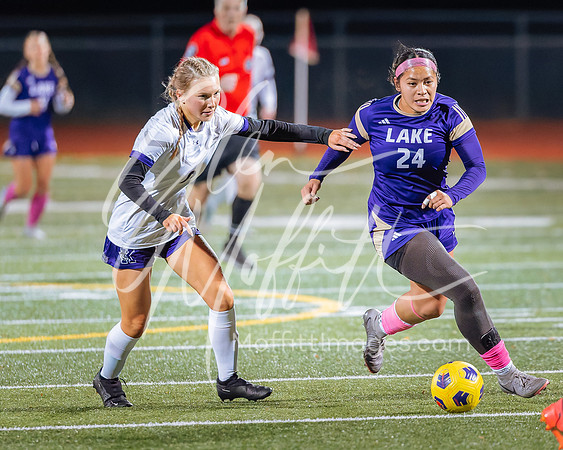 2024-10-22 Kamiak at LS Grls Var Soccer_1180-CR3