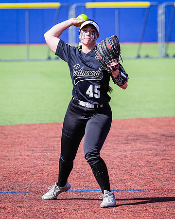 Edmonds_College_v_Skagit_2024_05_01_Softball_0103