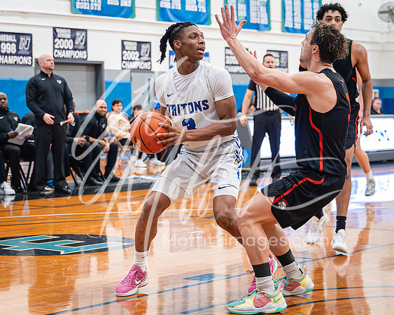 DxO_DeepPRIMEXD_ECC_20240207_Edmonds_College_v_Everett_CC_BB_6405-CR3