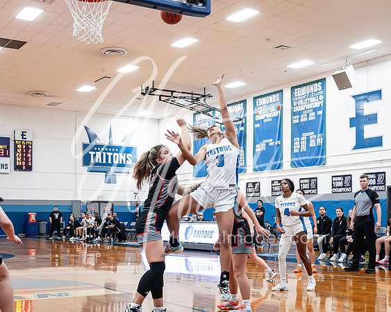 Everett CC at Edmonds C womens BB 02-07-2024-112