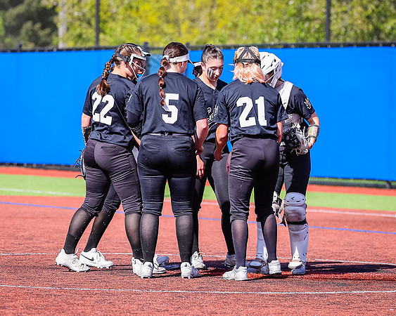 Edmonds_College_v_Skagit_2024_05_01_Softball_0310