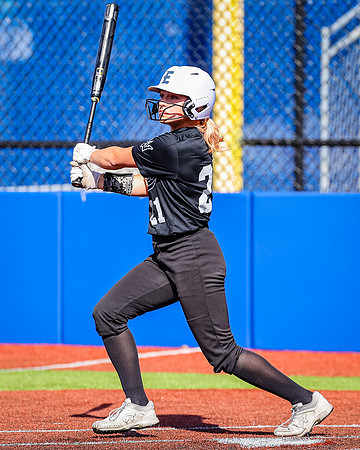 Edmonds_College_v_Skagit_2024_05_01_Softball_0194