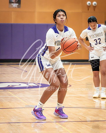 2024-12-04 Shorewood at LS Grls BB_0684-Edit