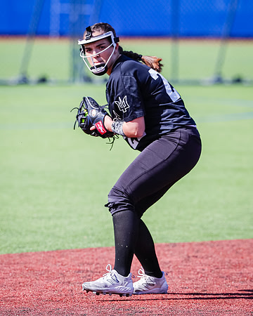 Edmonds_College_v_Skagit_2024_05_01_Softball_0024