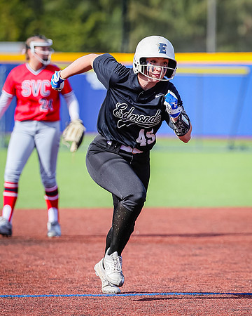 Edmonds_College_v_Skagit_2024_05_01_Softball_0776