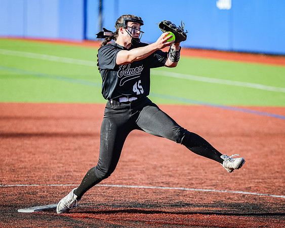 Edmonds_College_v_Skagit_2024_05_01_Softball_0972