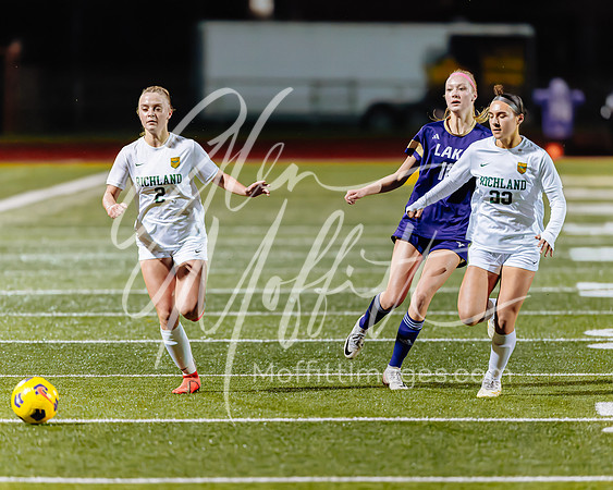 11-13-24 Richland at Lake Stevens Girls Soccer Playoff_0718-167