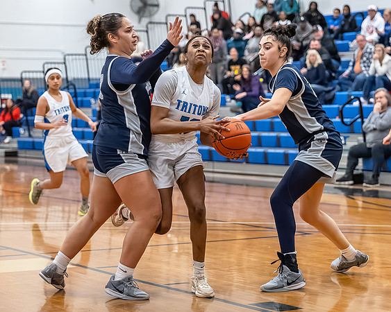 2025-02-22 Bellevue CC vs ECC BB_2441-20250222-DxO_DeepPRIME XD2s