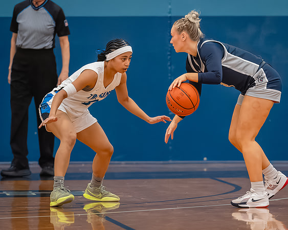 2025-02-22 Bellevue CC vs ECC BB_3329-20250222-DxO_DeepPRIME XD2s