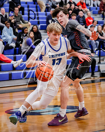 2024-01-08 Everett vs Edmonds College Mens Basketball_2681-Edit