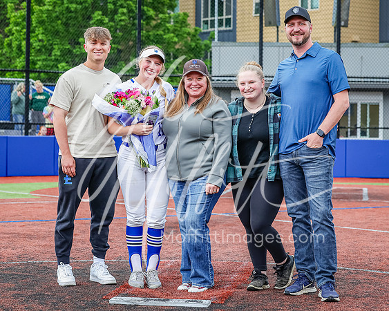 Edmonds_College_v_Olympic_2024_05_03_Softball_0644