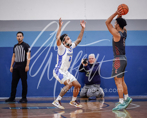 2024-01-08 Everett vs Edmonds College Mens Basketball_1008-Edit