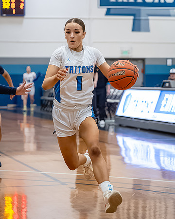 2025-02-22 Bellevue CC vs ECC BB_1941-20250222-DxO_DeepPRIME XD2s