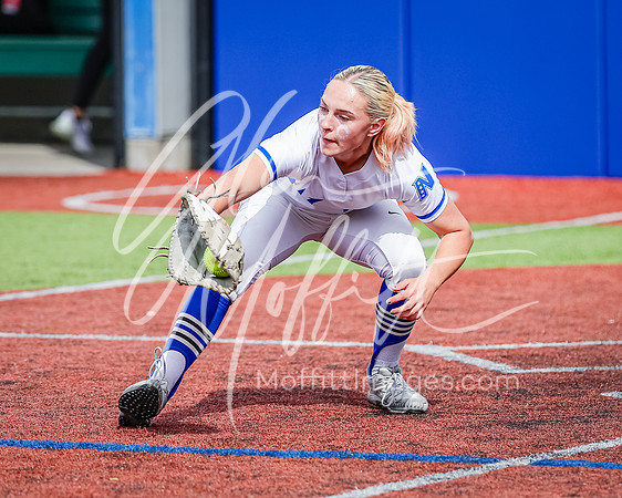 Edmonds_College_v_Olympic_2024_05_03_Softball_0021