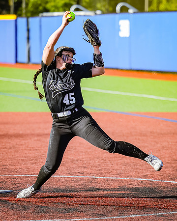 Edmonds_College_v_Skagit_2024_05_01_Softball_0955
