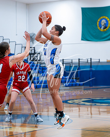 DxO_DeepPRIMEXD_ECC_20240120_Edmonds_College_v_Skagit_BB_0061-CR3