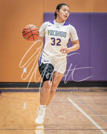 2024-12-04 Shorewood at LS Grls BB_0542-Edit