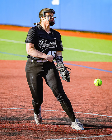 Edmonds_College_v_Skagit_2024_05_01_Softball_0961