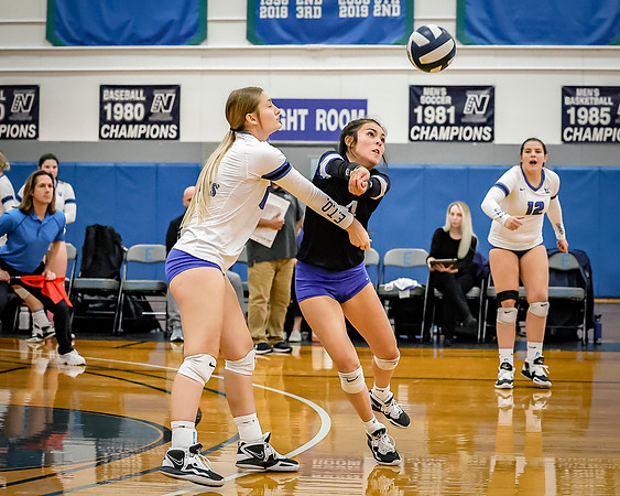 09.23.22 Bellevue at Edmonds CC Var VB gdm-5509