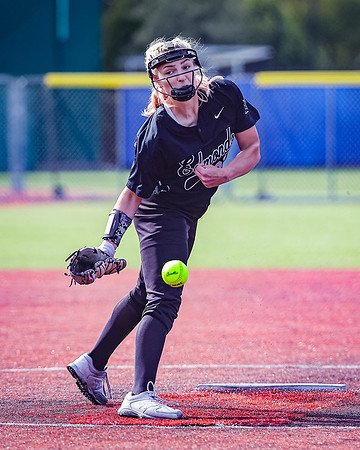 Edmonds_College_v_Skagit_2024_05_01_Softball_0857