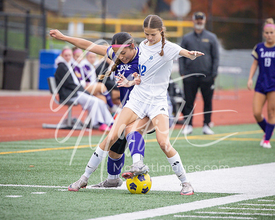 2024-11-02 Bothell at LS Grls Socc Playoff_4696