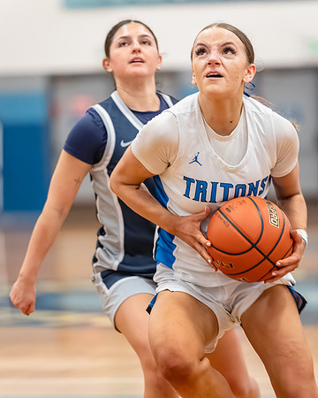 2025-02-22 Bellevue CC vs ECC BB_3886-20250222-DxO_DeepPRIME XD2s