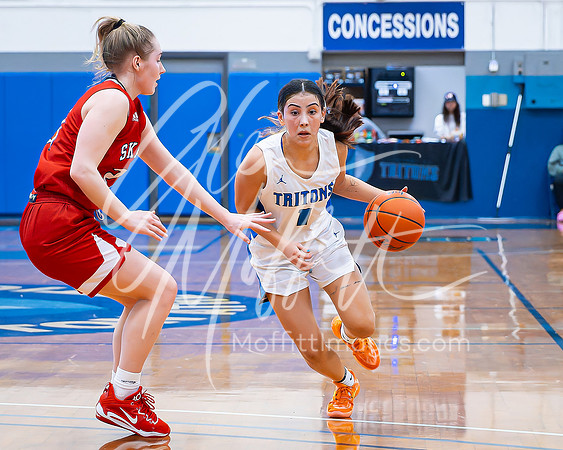 DxO_DeepPRIMEXD_ECC_20240120_Edmonds_College_v_Skagit_BB_0400-CR3
