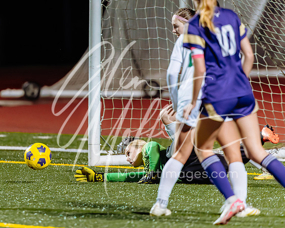 11-13-24 Richland at Lake Stevens Girls Soccer Playoff_1425-132
