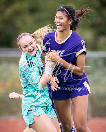 2024-11-02 Bothell at LS Grls Socc Playoff_3237