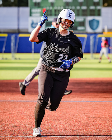 Edmonds_College_v_Skagit_2024_05_01_Softball_1177