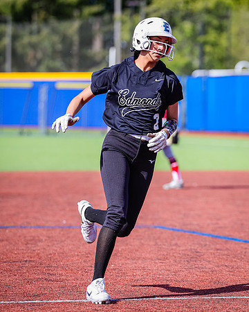 Edmonds_College_v_Skagit_2024_05_01_Softball_0462