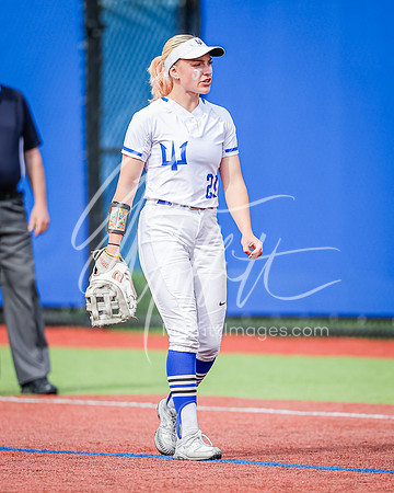 Edmonds_College_v_Olympic_2024_05_03_Softball_0089
