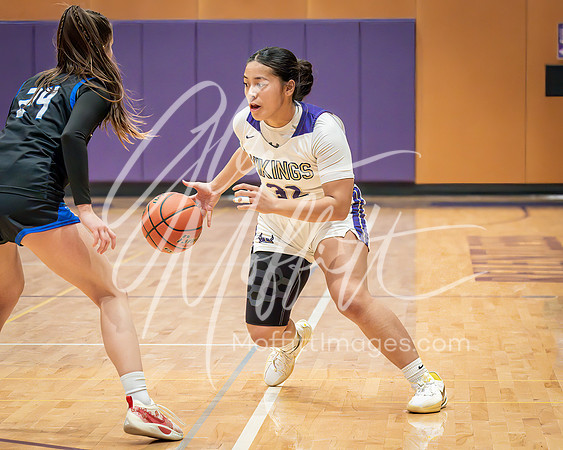 2024-12-04 Shorewood at LS Grls BB_1256-Edit