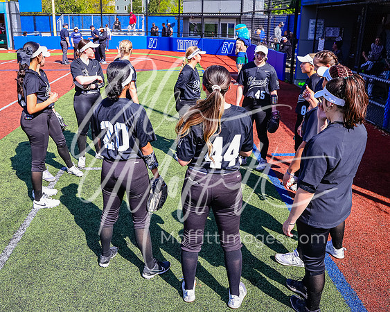 Edmonds_College_v_Skagit_2024_05_01_Softball_1721