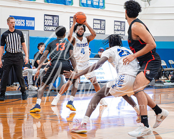 DxO_DeepPRIMEXD_ECC_20240207_Edmonds_College_v_Everett_CC_BB_6356-CR3