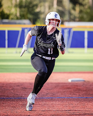 Edmonds_College_v_Skagit_2024_05_01_Softball_1507