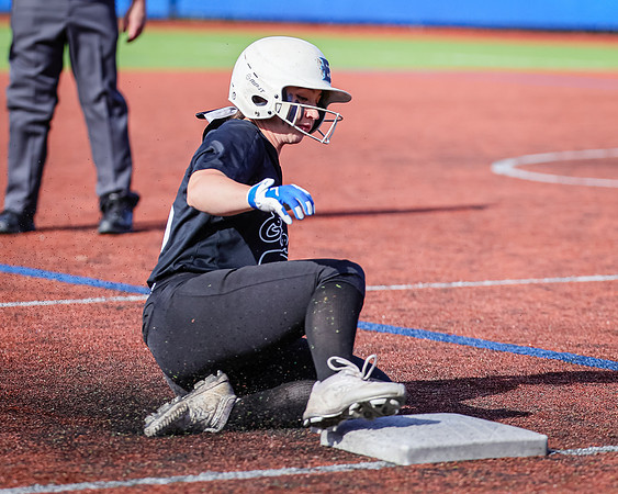 Edmonds_College_v_Skagit_2024_05_01_Softball_0798