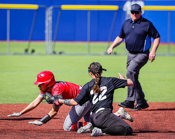 Edmonds_College_v_Skagit_2024_05_01_Softball_0132