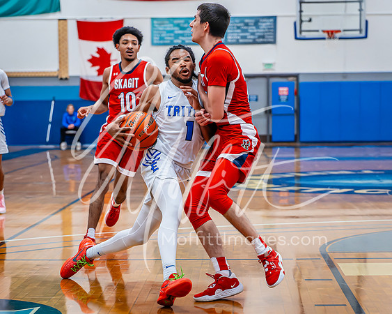 DxO_DeepPRIMEXD_ECC_20240120_Edmonds_College_v_Skagit_BB_3835-CR3